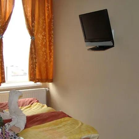 Hotelik Parkowy * Legnica