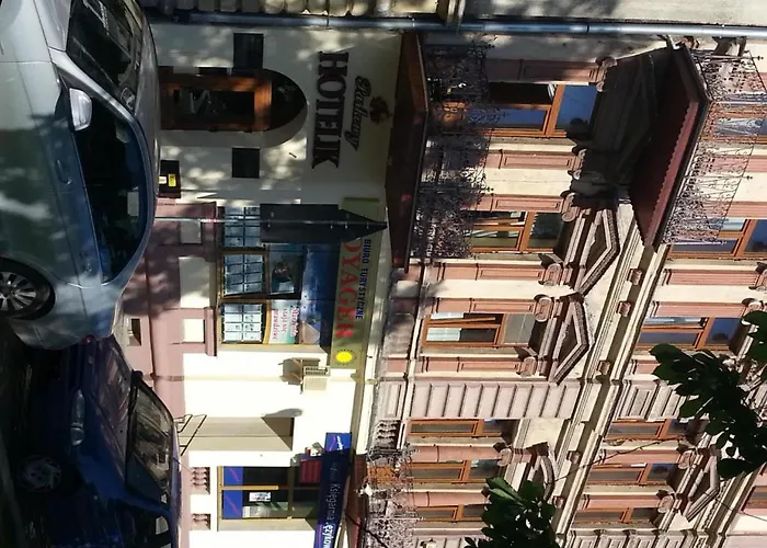 Hotel Hotelik Parkowy *